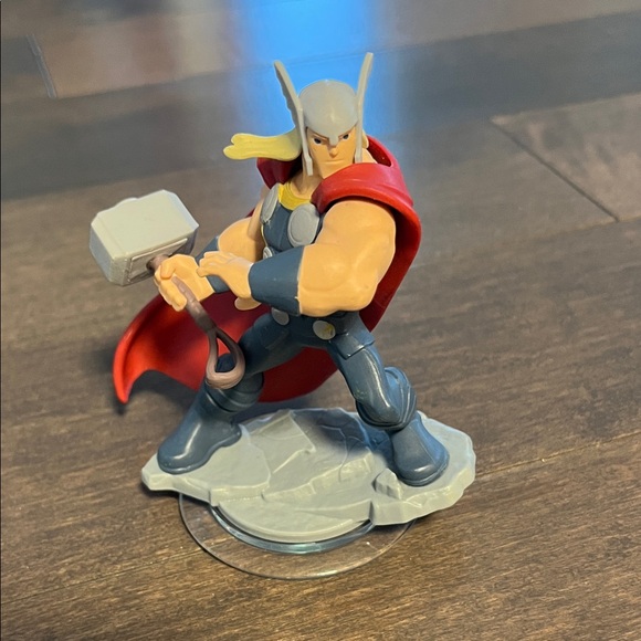 Thor Marvel Infinity Action Figure - Picture 1 of 7
